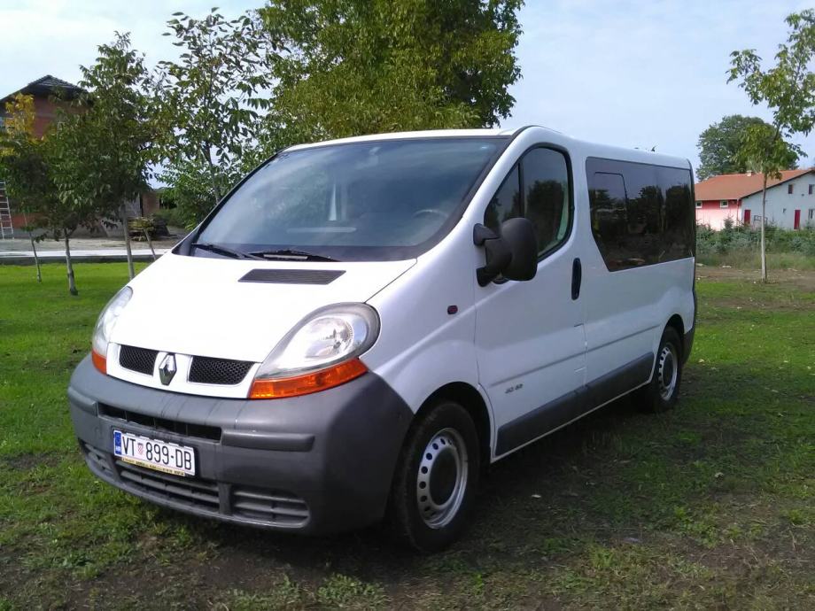 Renault trafic 2003