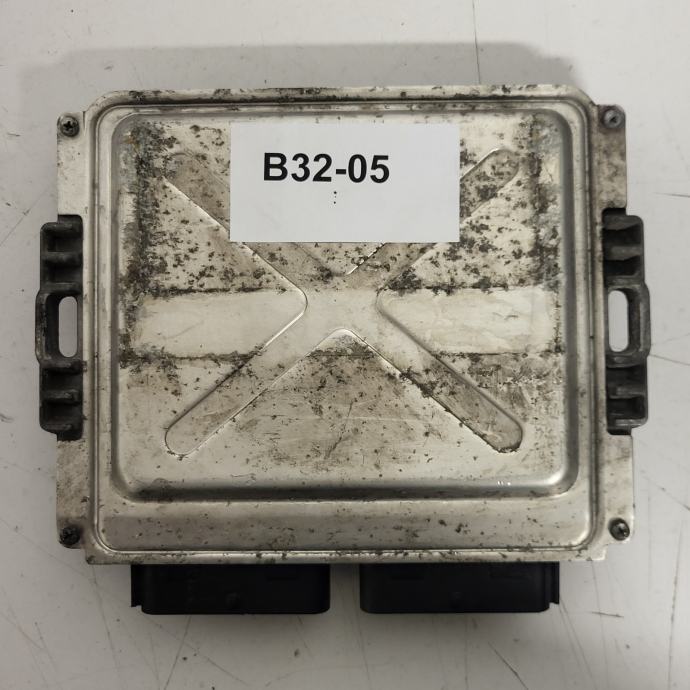 ALFA ROMEO 147 ECU / 55205066 / 0281012965 / BOSCH