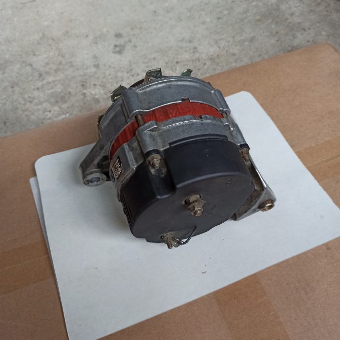 Alternator ISKRA za TAMića