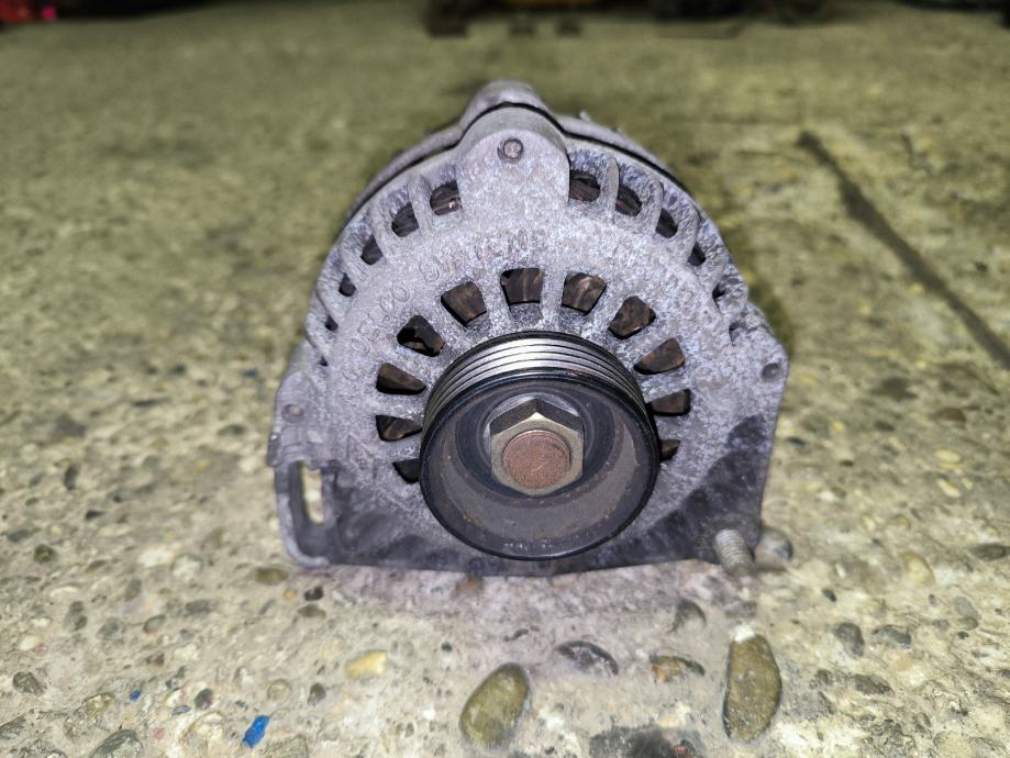 Alternateur Pour Renault Twingo I Phase 3 / Clio 2 Phase 2 - Réf. R 8200064344 1.2L