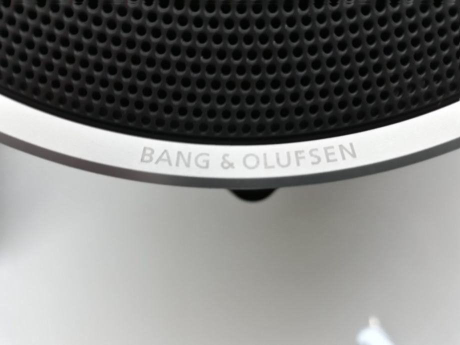 Bang olufsen audi q5 Bang olufsen audi q5