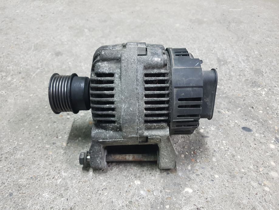 BMW e36 alternator 316i motor m43b16 lanac 1997. godina OEM