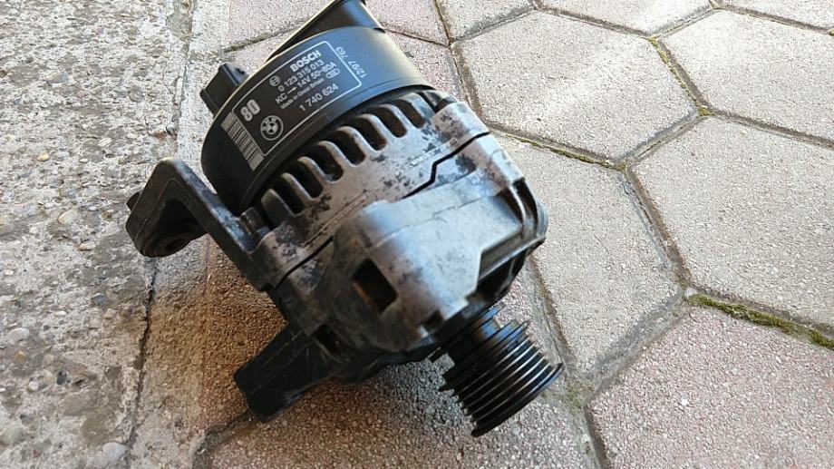 BMW E39 alternator