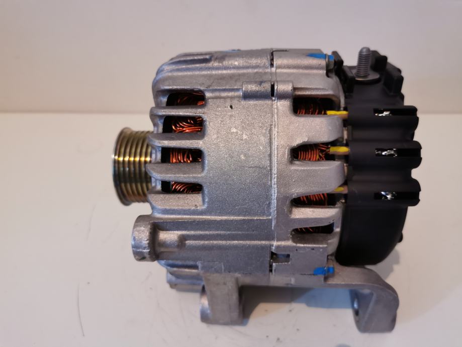 Bmw X5 E70 alternator
