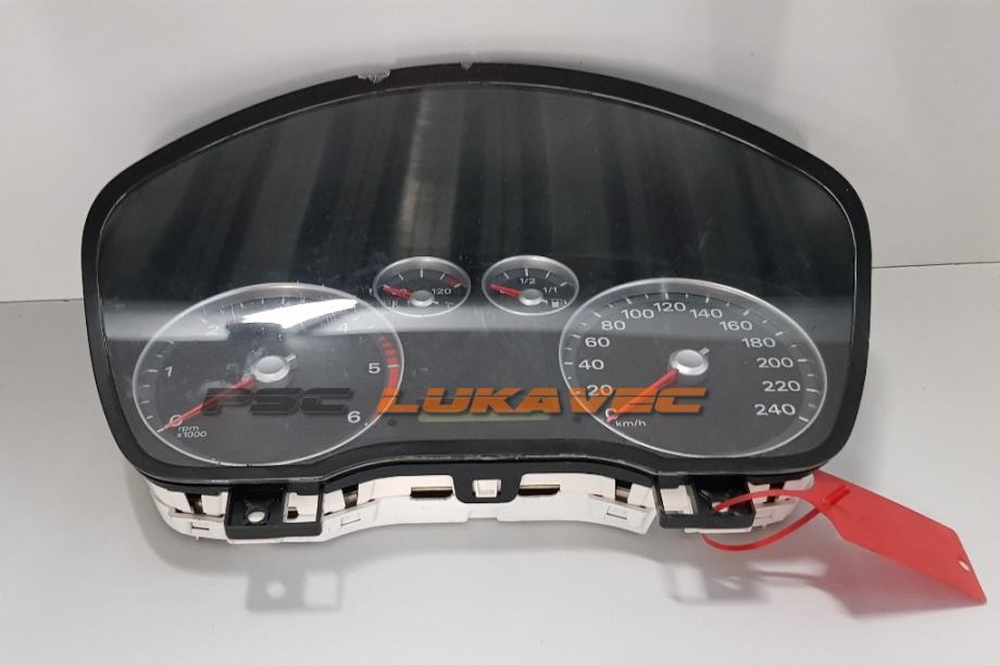 FORD FOCUS INSTRUMENT TABLA FORD FOCUS KILOMETAR SAT