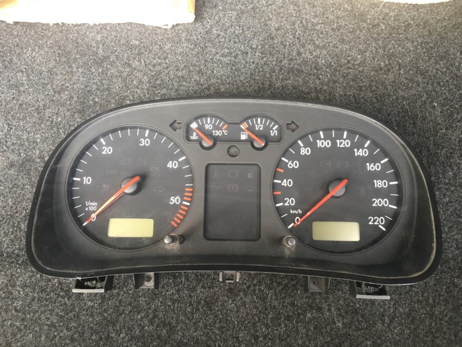 Golf IV 4, instrument tabla 1J0919881D