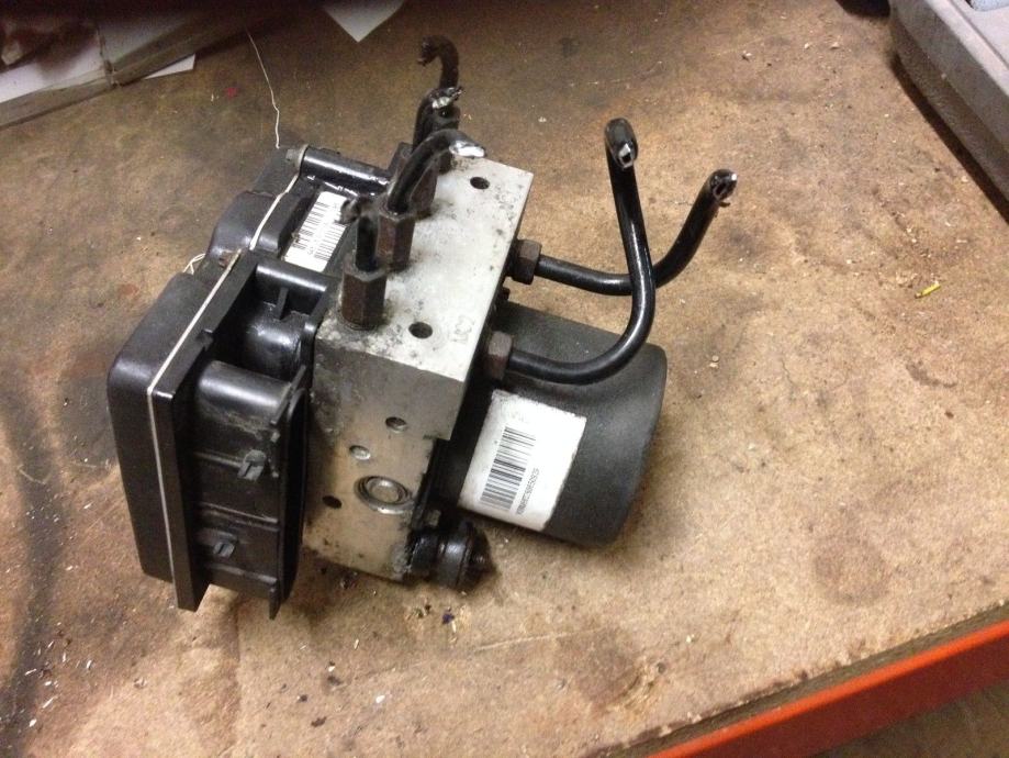 Honda Civic 8gen UFO 20062011 ABS VSA MODULATOR MODUL 2.2i CTDI