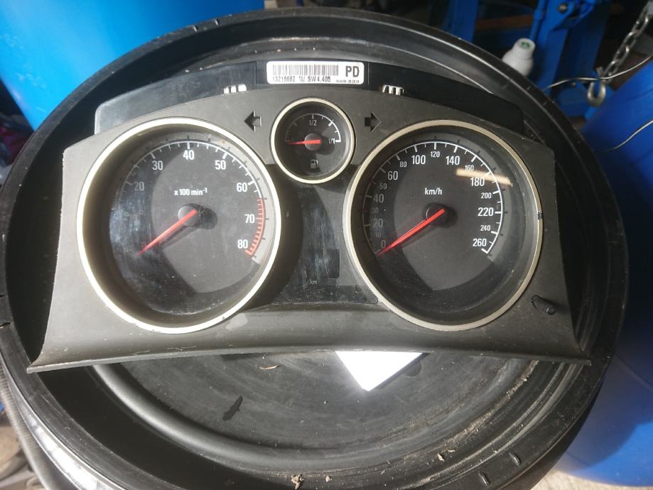 instrument tabla astra