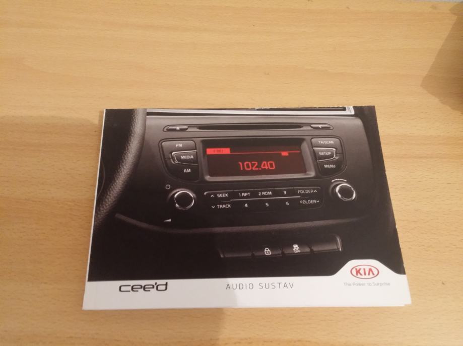 Kia ceed 20122017g. radio ,bluetooth,usb,cd +maska orginal