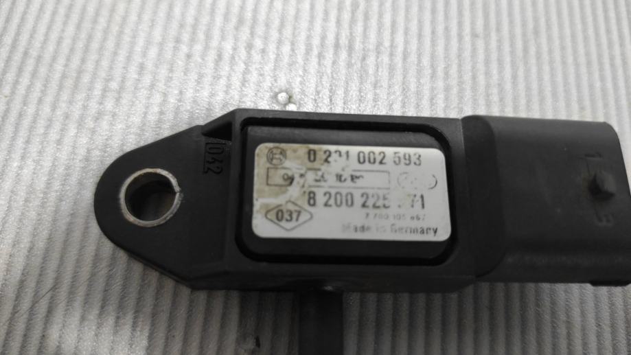 MAP SENZOR RENAULT TRAFIC > 0006 281002593