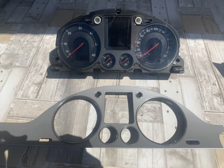 Passat B6 instrument tabla
