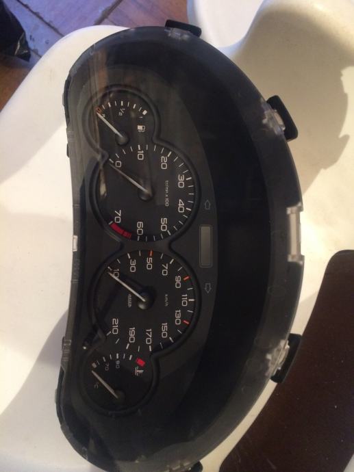 Peugeot 206 Instrument tabla