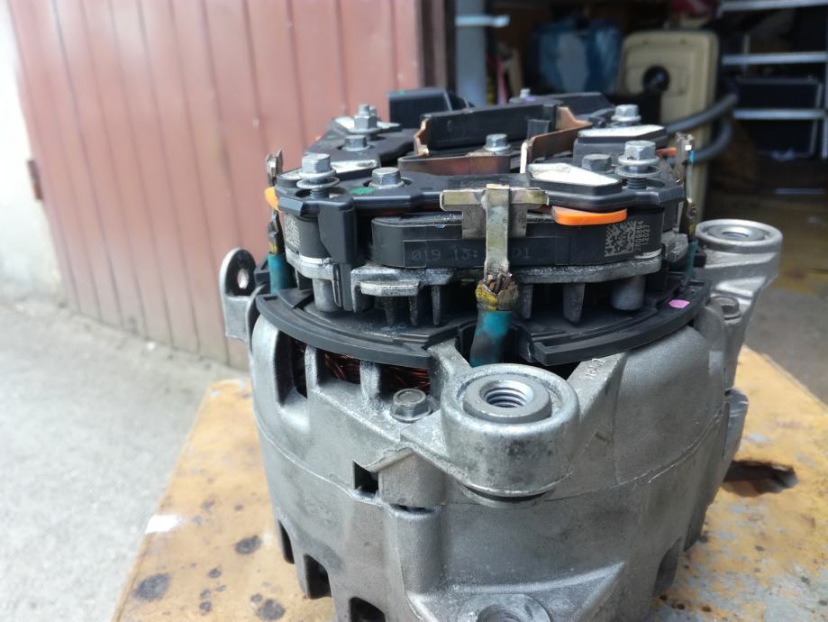 Генератор valeo 180a