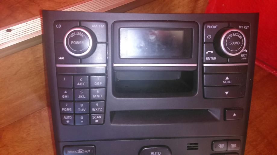 Volvo radio XC90