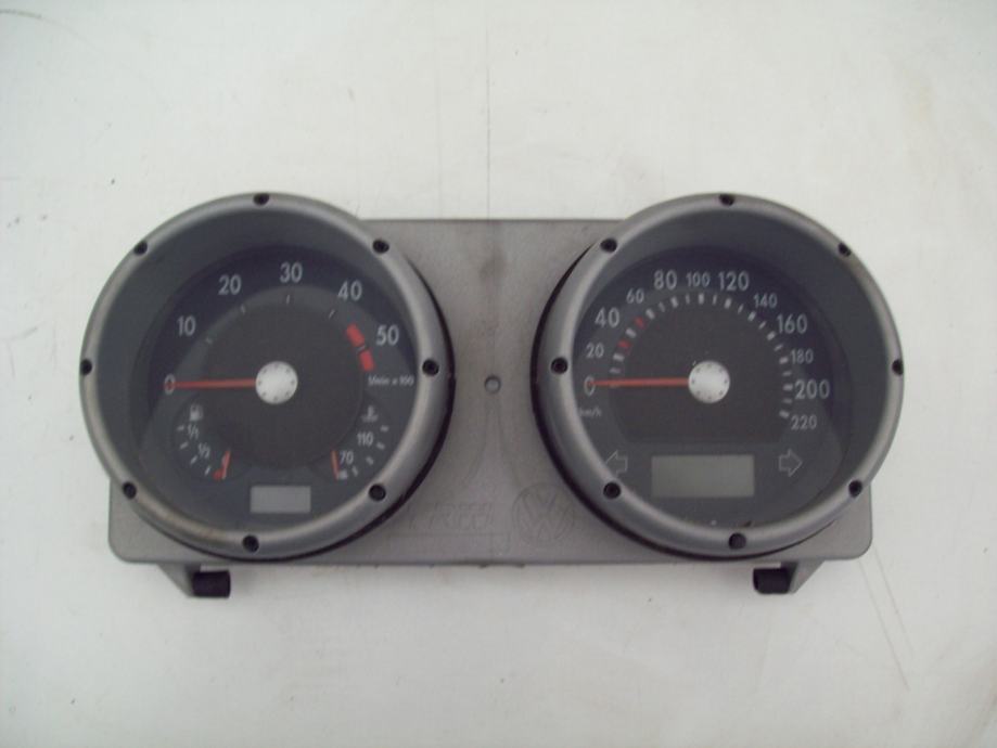 VW Polo [9901] 1.4 tdi Instrument tabla 6N0920804M