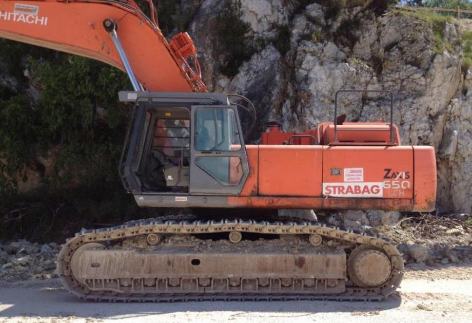 HITACHI Zaxis ZX650LCH Hydraulic Excavator