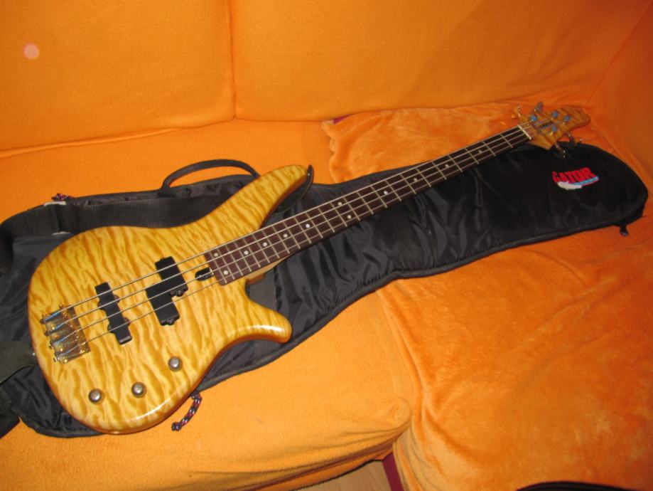 Bas gitara Yamaha ax460
