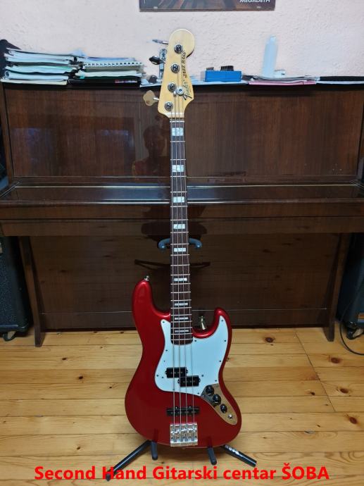 FENDER VINTAGE HOT ROD 70S JAZZ BASS CANDY APPLE RED ROSEWOOD