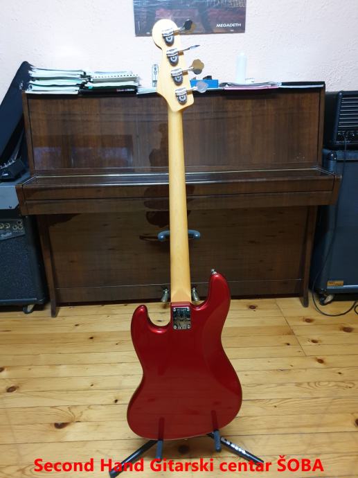 FENDER VINTAGE HOT ROD 70S JAZZ BASS CANDY APPLE RED ROSEWOOD