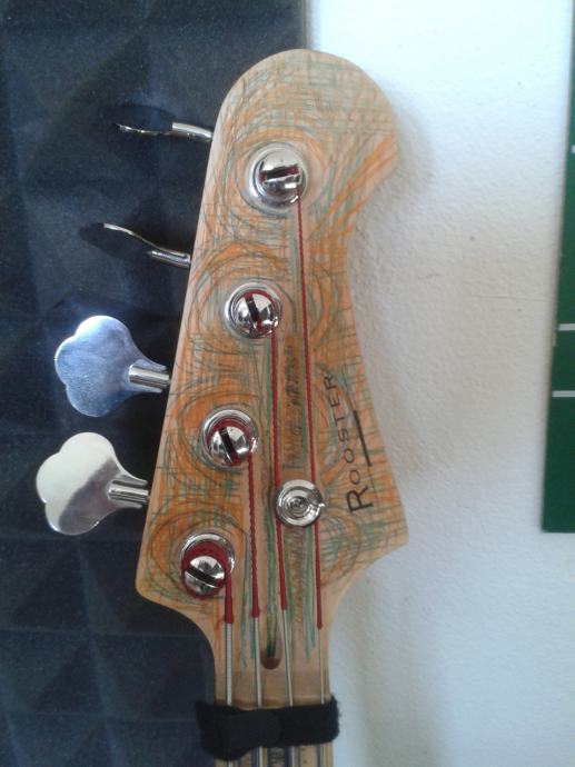 Rooster Precision Bass