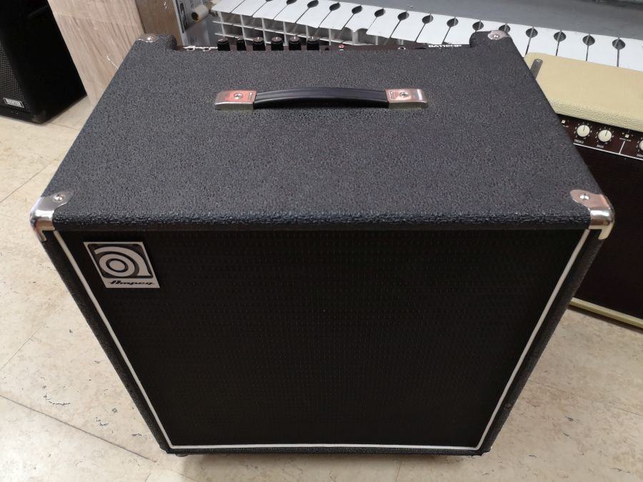 Ampeg BA-115 HP