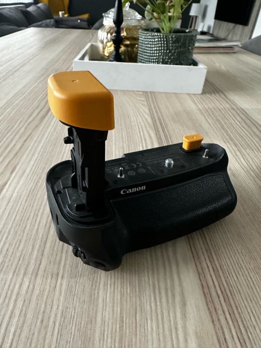 Battery Grip (Canon eos R)