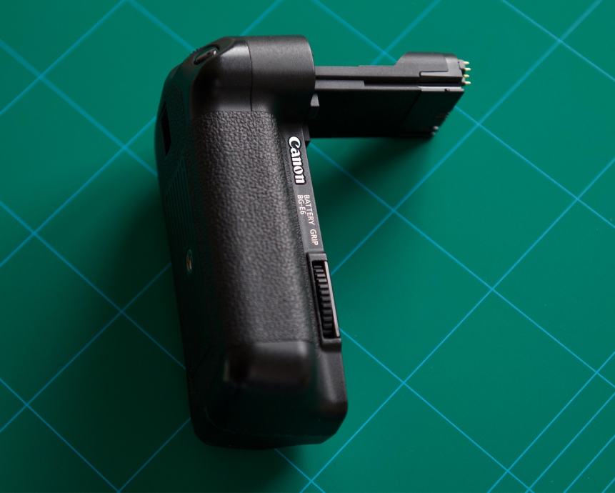 Canon BGE6 originalni Battery Grip