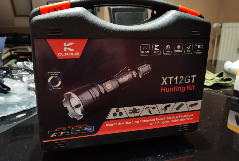 Klarus XT12GT: Lovački set | Baterijska svjetiljka | 1600LM