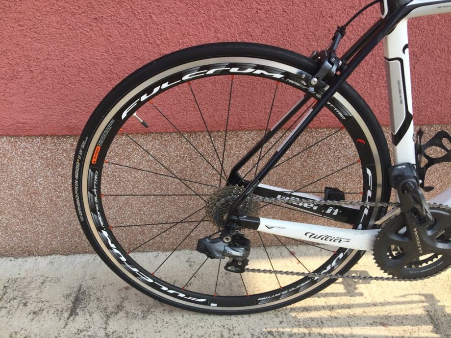 fulcrum racing quattro clincher