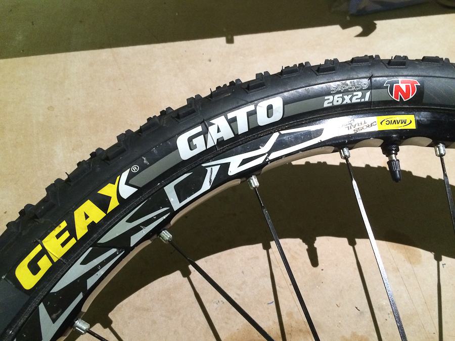 mavic crosstrail disc 26