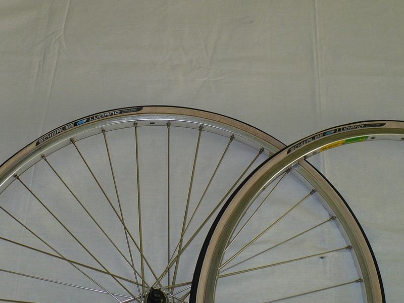 Paire De Roues Vélo De Route Vintage Mavic MA2 - Jantes 700c, 6 Vitesses, Type Tubular, Occasion