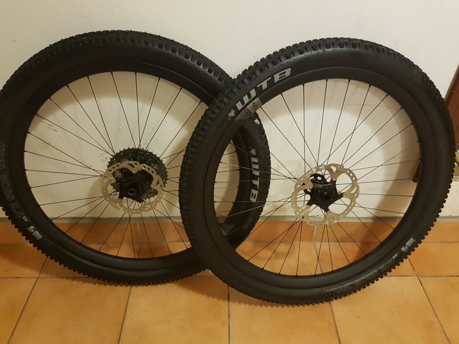 WTB Trail Boss TCS Light Fast Rolling 29x2,4 par