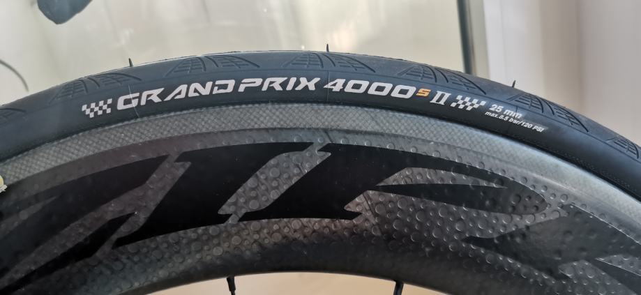 808 firecrest carbon clincher