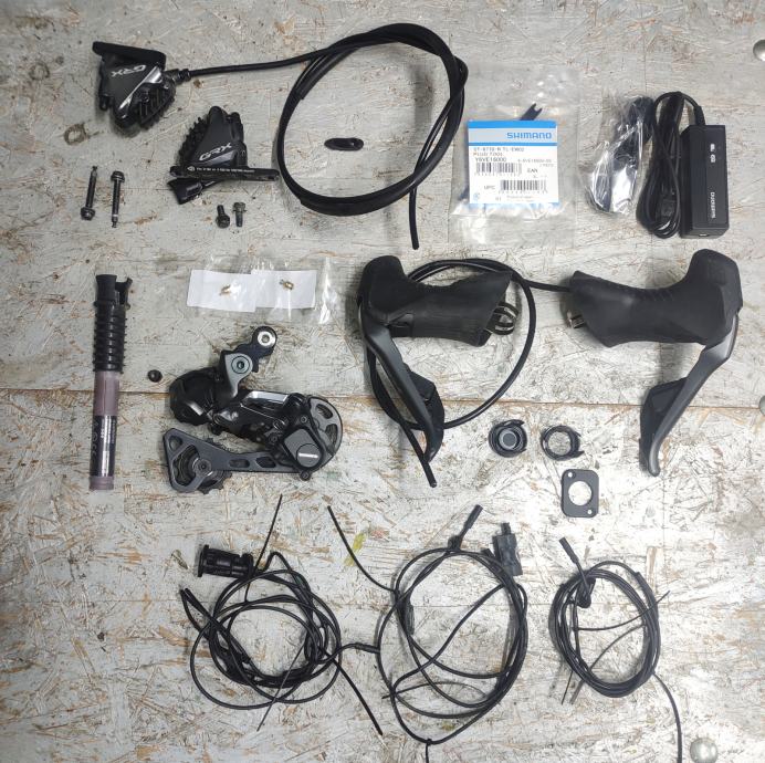 Shimano GRX Di2 1x11 grupa