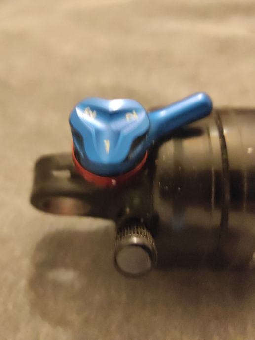 Fox Float rp23