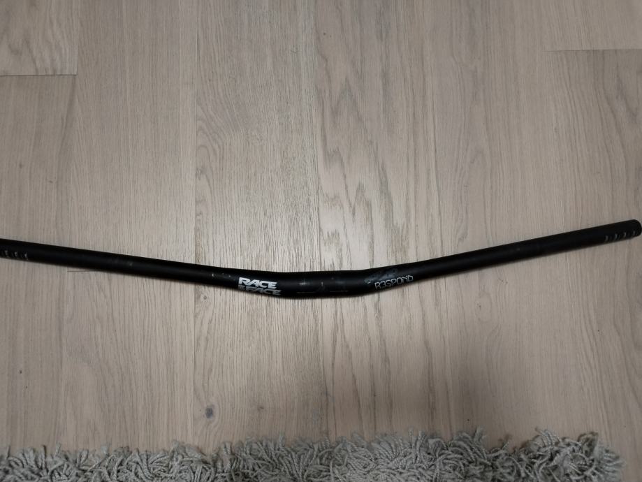 Race Face Respond 31.8mm 780mm 20mm