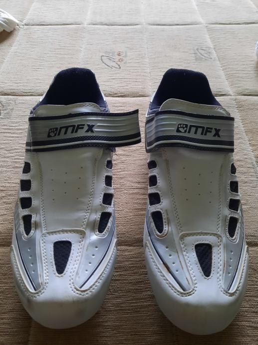 Muddyfox RBS100 cestovne cipele vel. 43