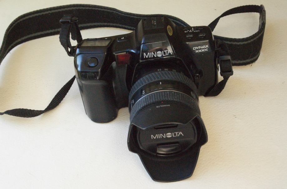 Macro ring bljeskalica Minolta 1200 AF (Sony)