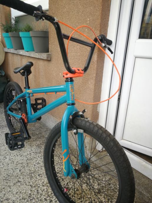 BMX bicikl FELT Vault