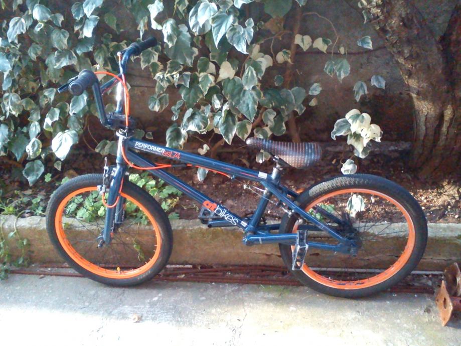 BMX GT Performer est.74 2010