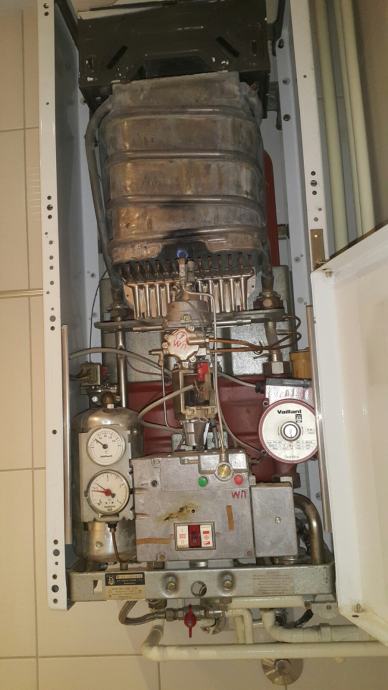 Bojler Kom Vaillant VCW T3 15 1 Za Cent Plin Cijeli Ili Dijelovi