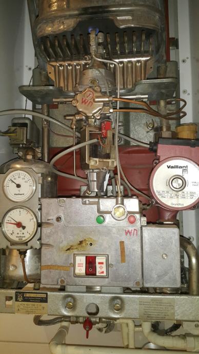Bojler Kom Vaillant VCW T3 15 1 Za Cent Plin Cijeli Ili Dijelovi