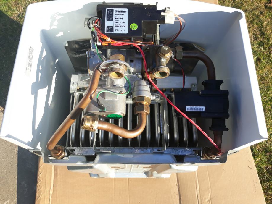 Vaillant Atmomag 14 0 0 Gx H Bojler vaillant geyser mag 14-0/0 gx h kao NOVI