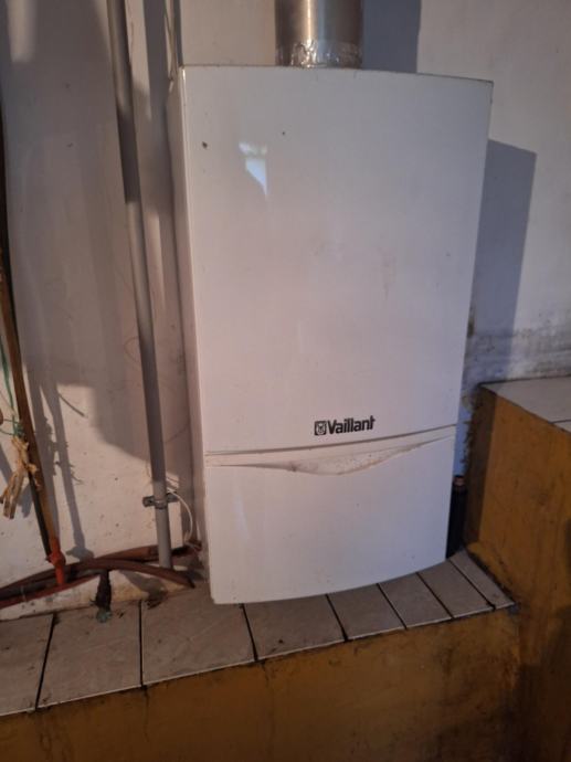 Vaillant Atmotec Plus Vc De 194 4 5 Hl R1 Vaillant atmoTEC plus VUW 194/4-5 H