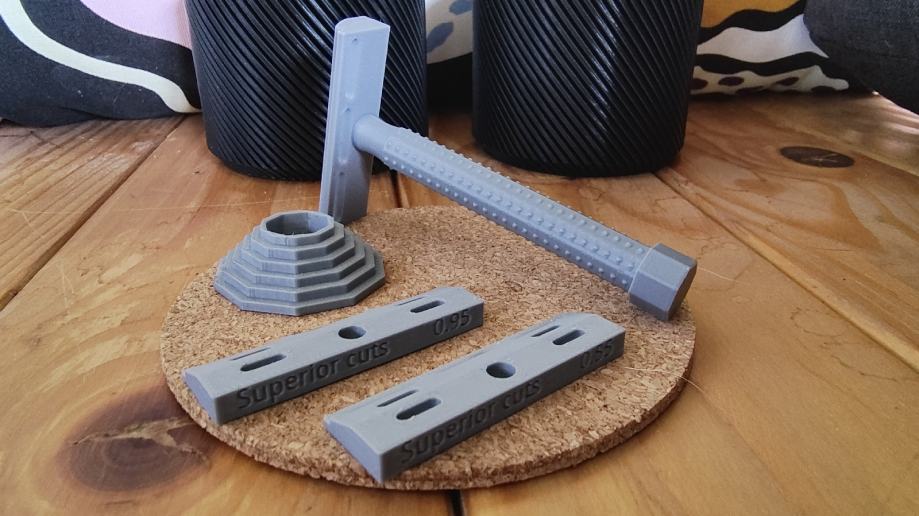 Artist club brijac / 3 nastavka + stalak (3D print)