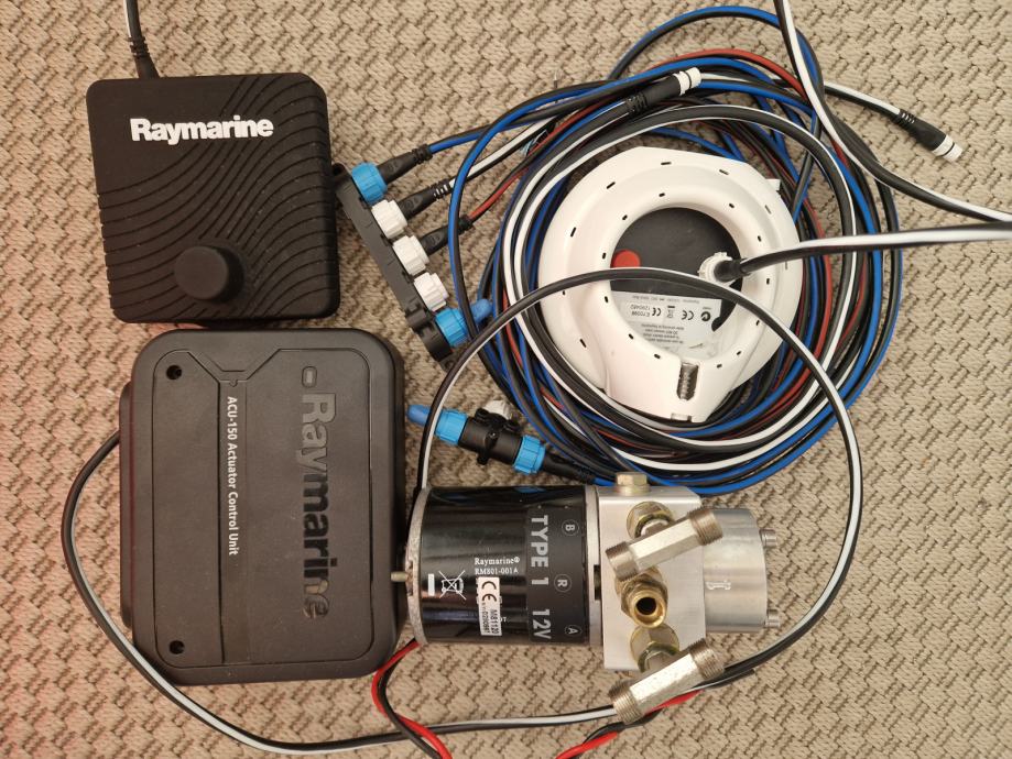 Raymarine autopilot acu100,acu 150 ili 200