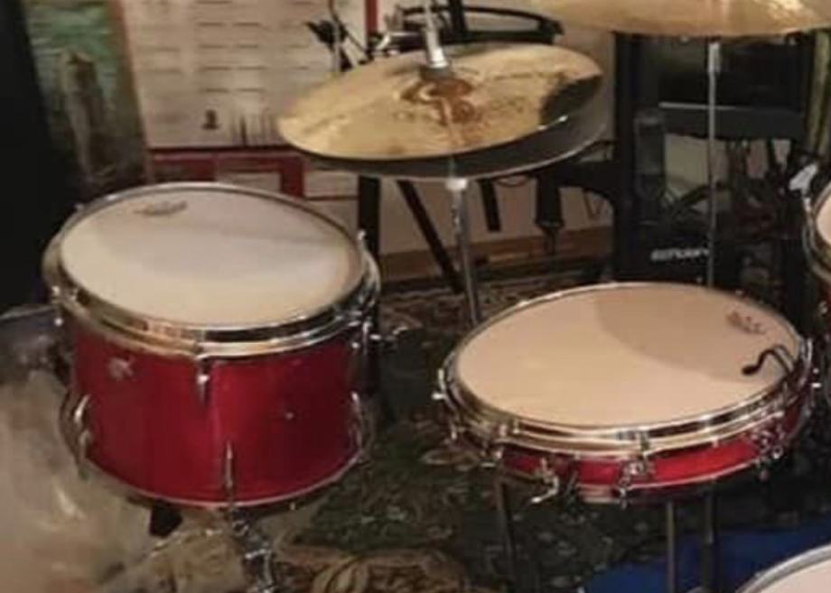 Sonor bubnjevi vintage Teardrop iz 1966 u odličnom stanju.