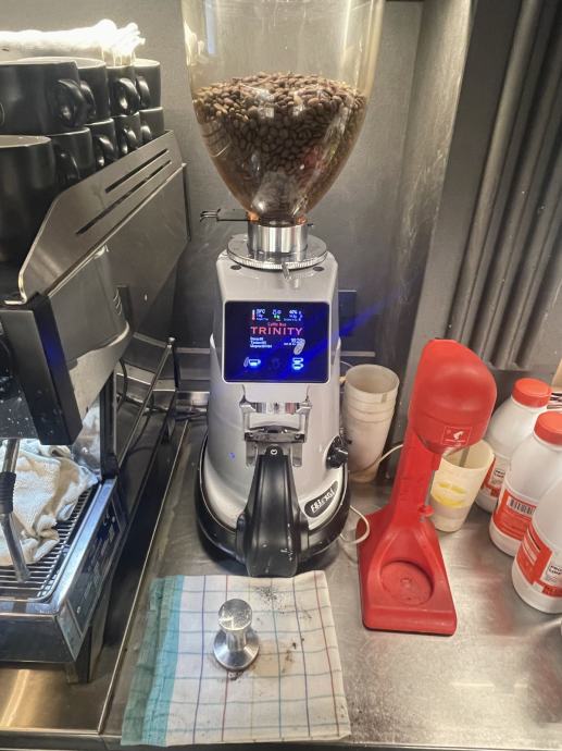 Aparat za kavu La Marzocco Linea PB