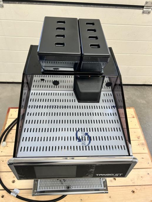 Automatska Espresso Masina Electrolux - HIGH QUALITY!