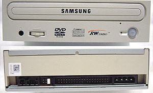 CD-RW / DVD  DRIVE  SM-352  Toshiba-Samsung ATA/IDE